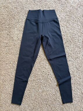 Three Nails Black Leggings women’s small